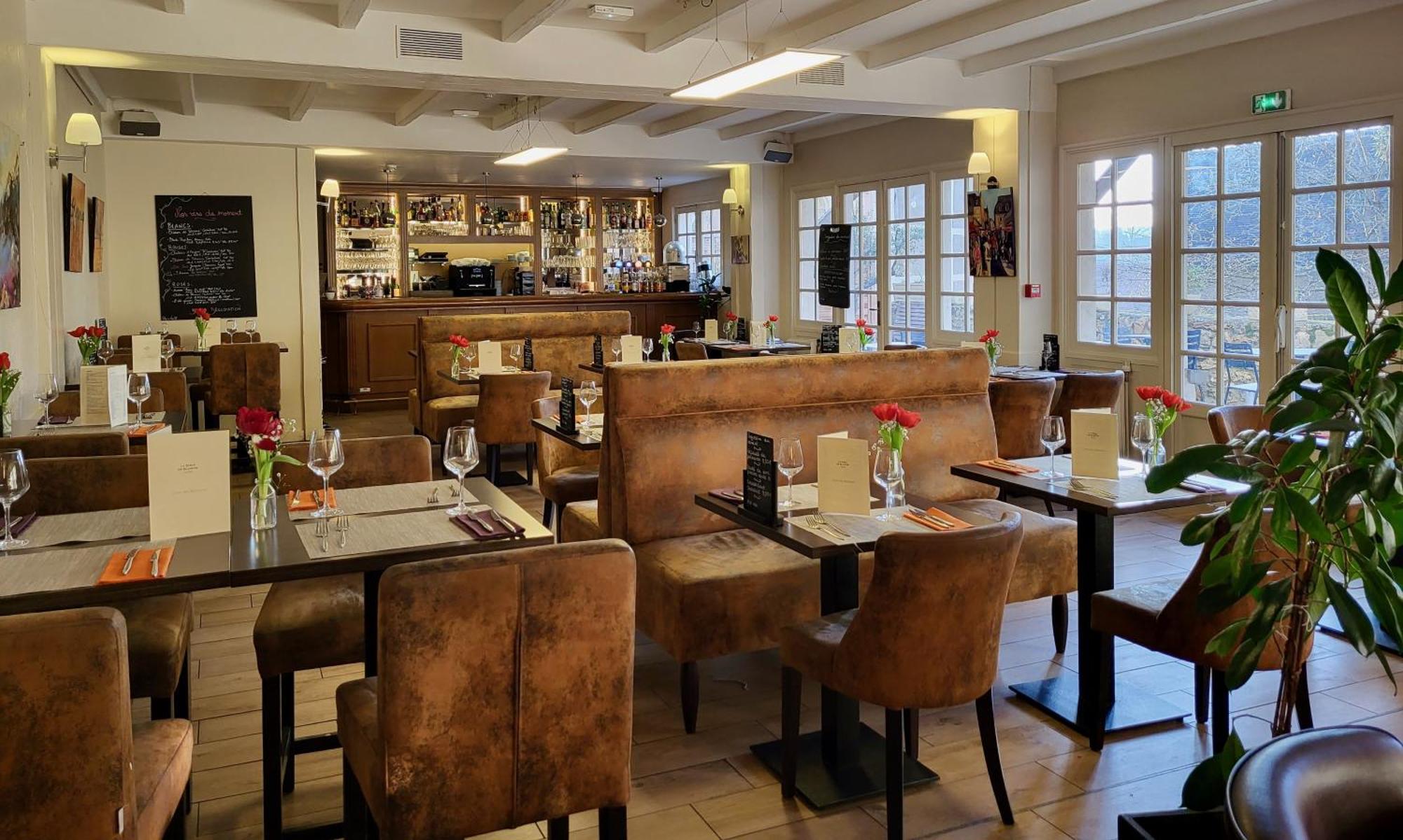 Western Blanche De Castille Hotel